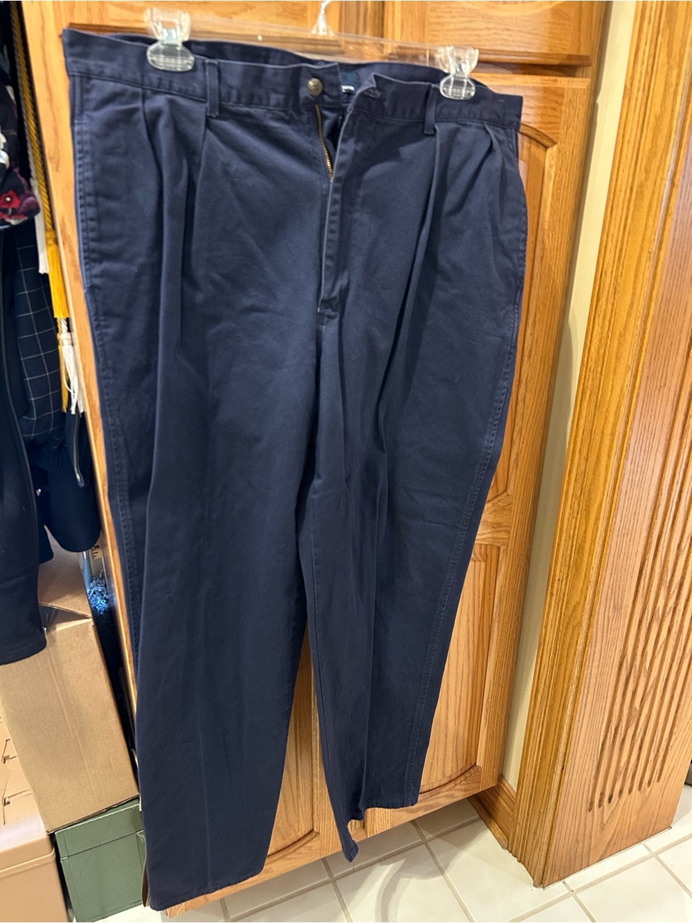 Ralph Lauren Navy Pleated Authentic Dry Goods Navy Chinos. Size 40/32